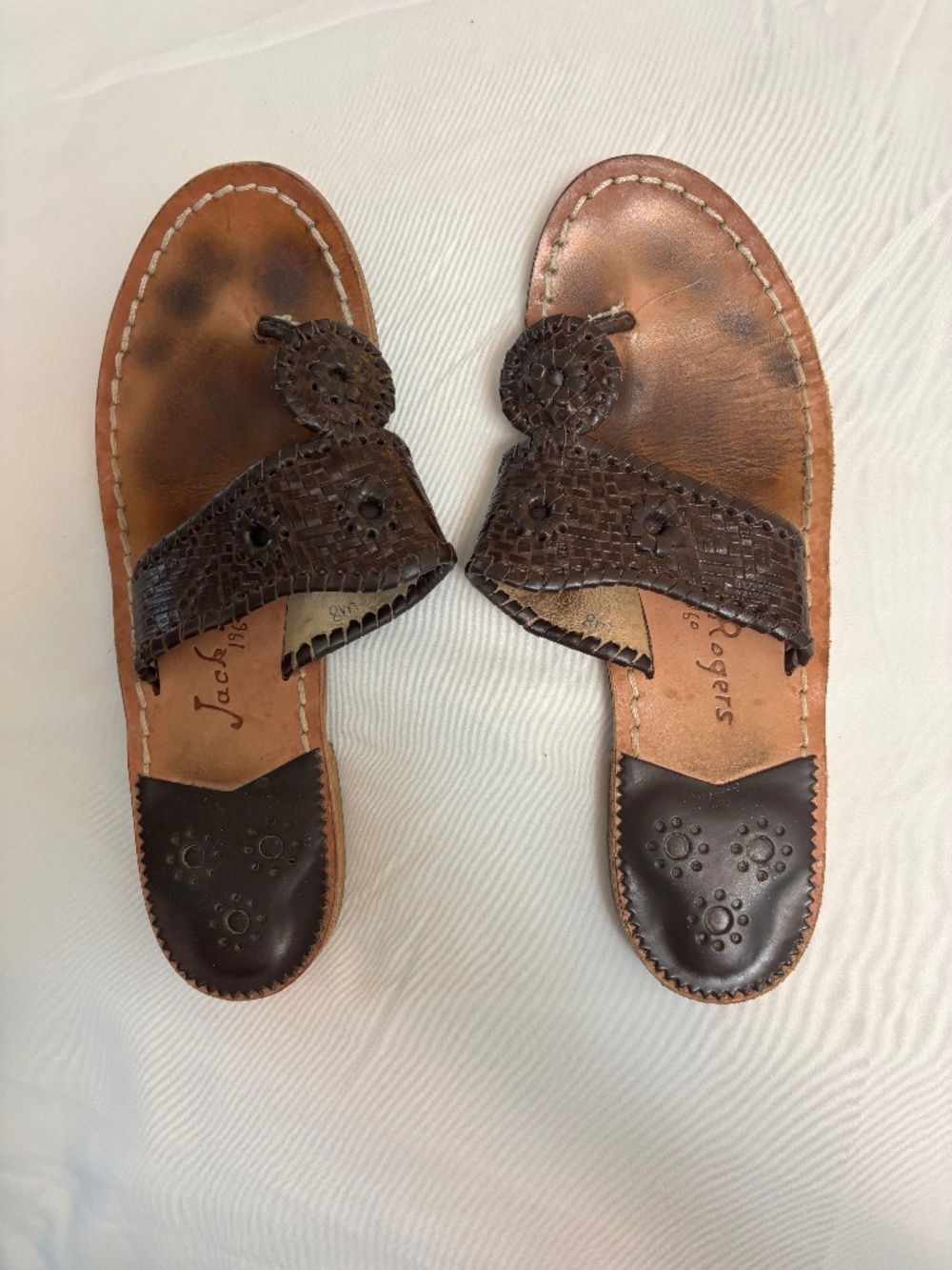 Brown leather sandal size 8